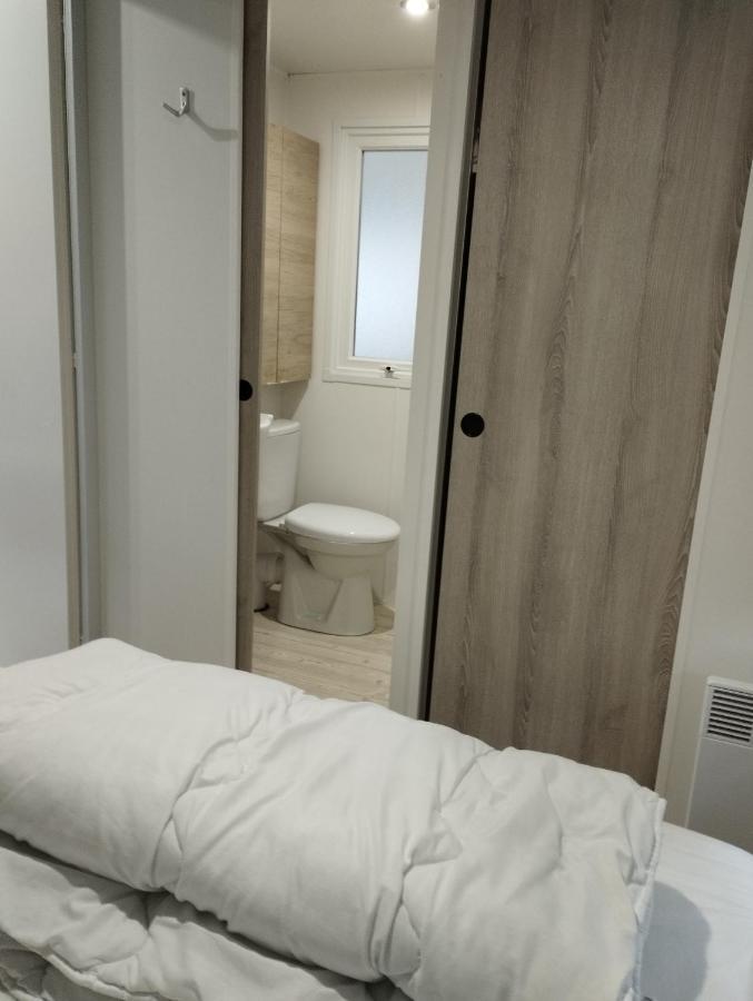 Mobil-Home Tout Confort A 300M De L'Ocean Saint-Brévin-les-Pins Buitenkant foto
